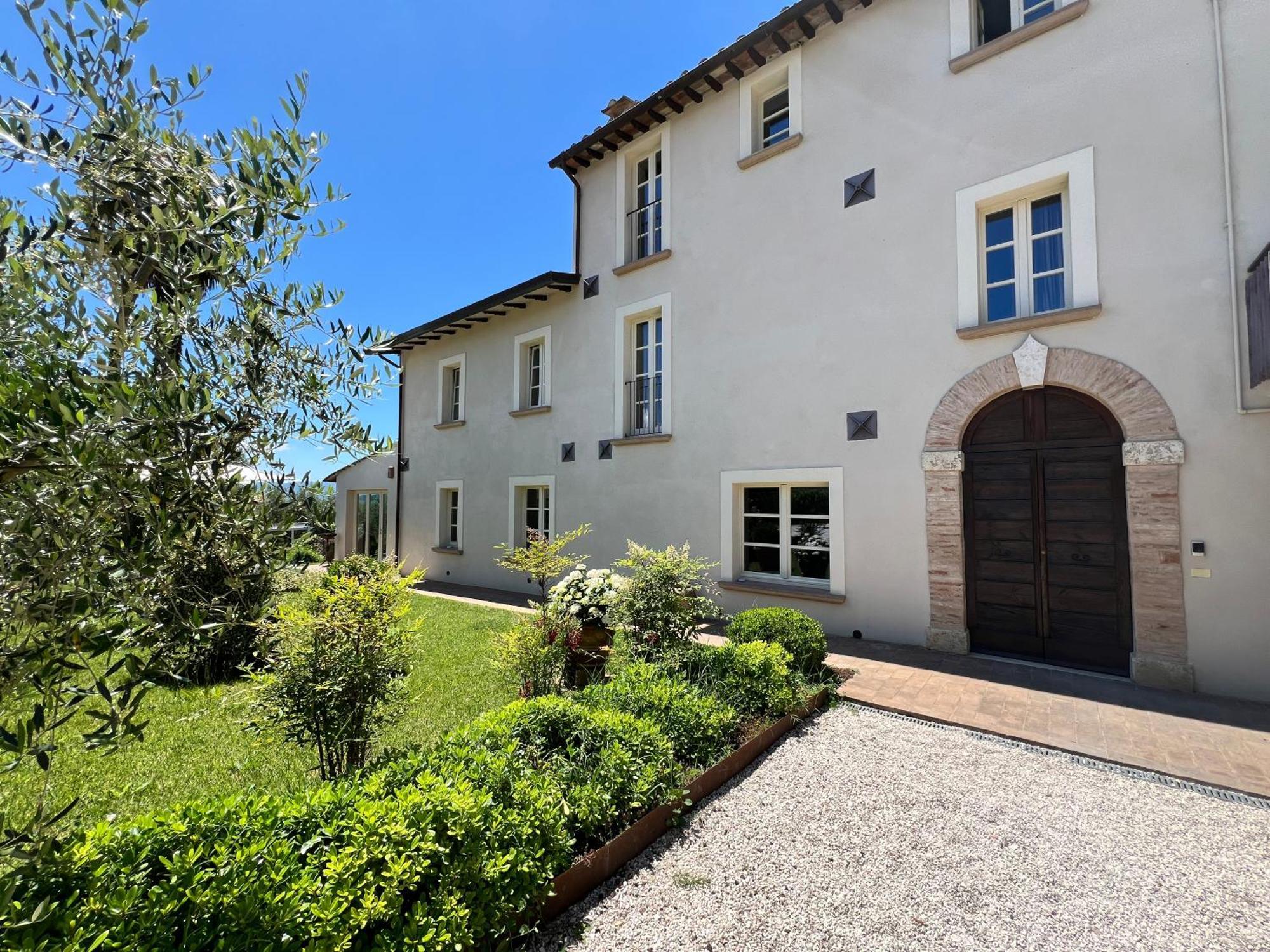 Corteviva Boutique B&B Περούτζια Εξωτερικό φωτογραφία