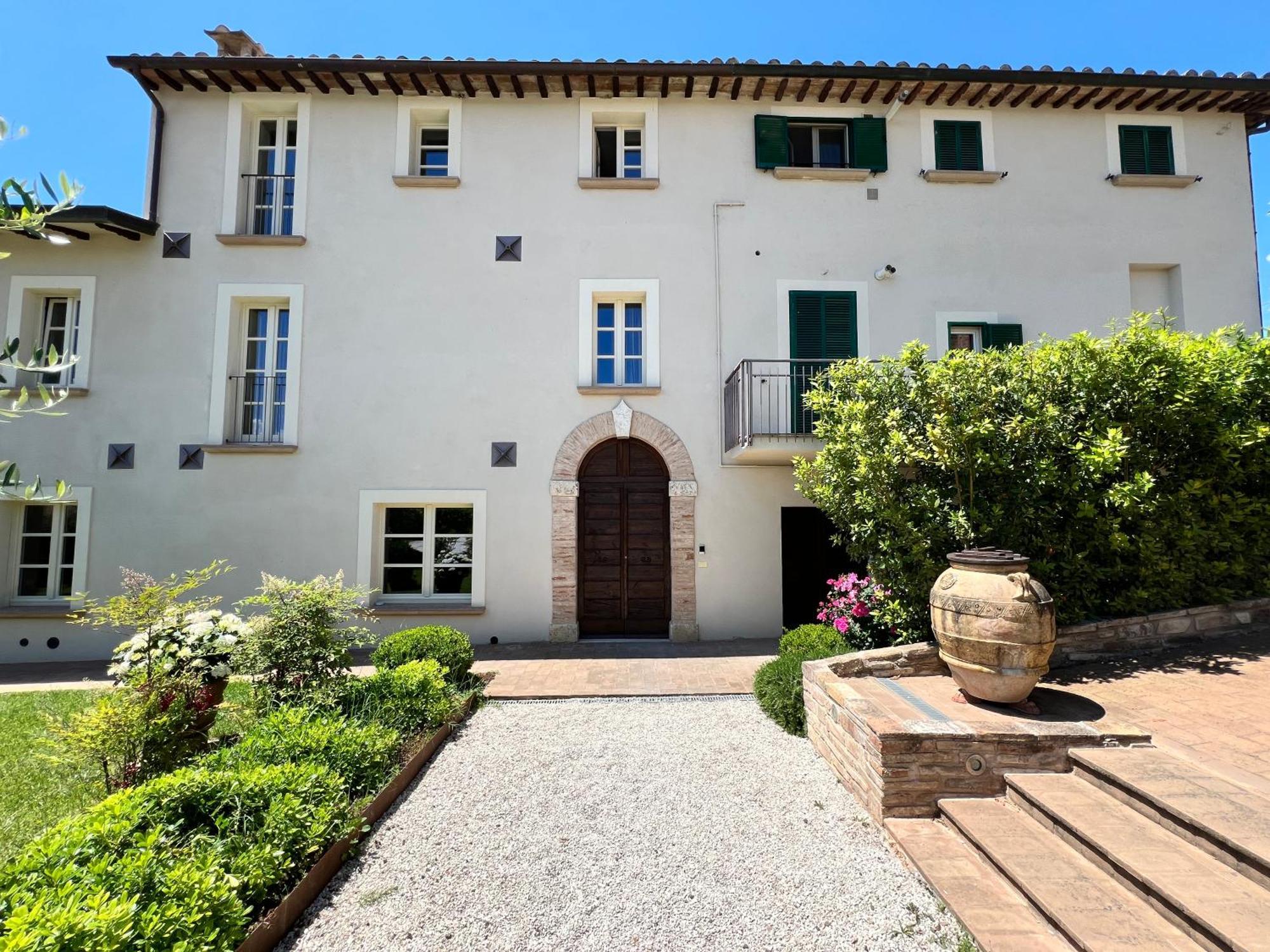 Corteviva Boutique B&B Περούτζια Εξωτερικό φωτογραφία