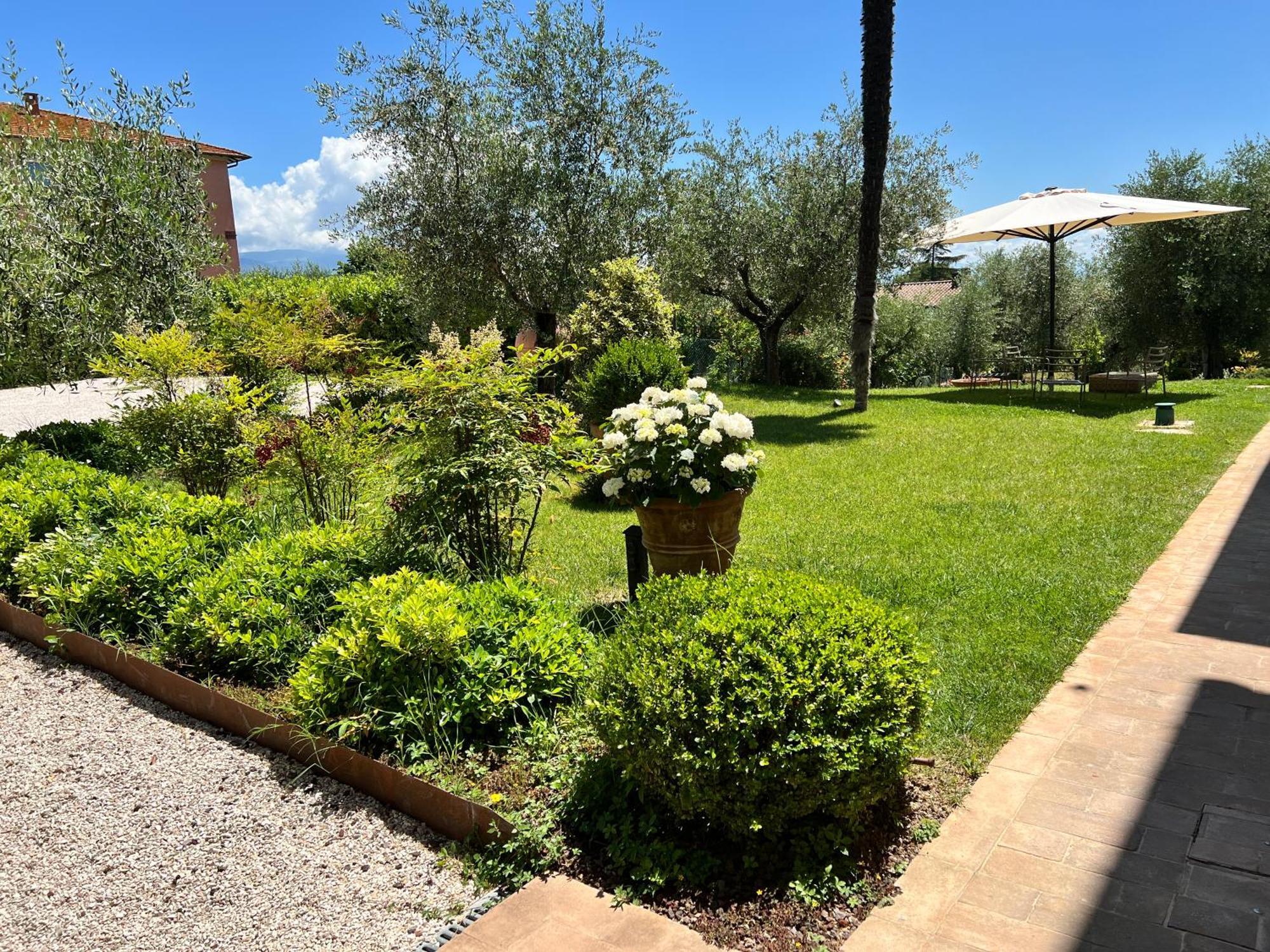 Corteviva Boutique B&B Περούτζια Εξωτερικό φωτογραφία